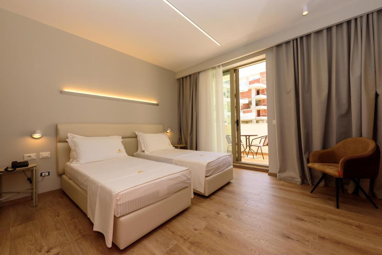 Hotell Navy 4*